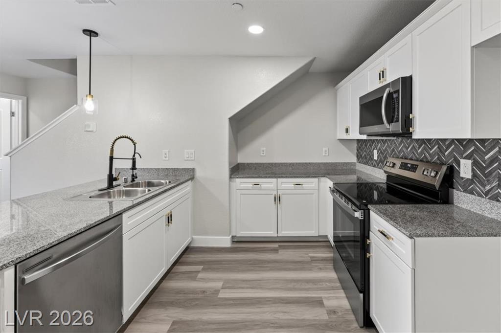 6811 Sage Gold Court, North Las Vegas, NV 89086 · $324,900 · 1352